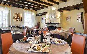 Logis Hotels Restaurant Le Dauphin